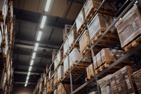 How pallet trucks can improve your bottom line